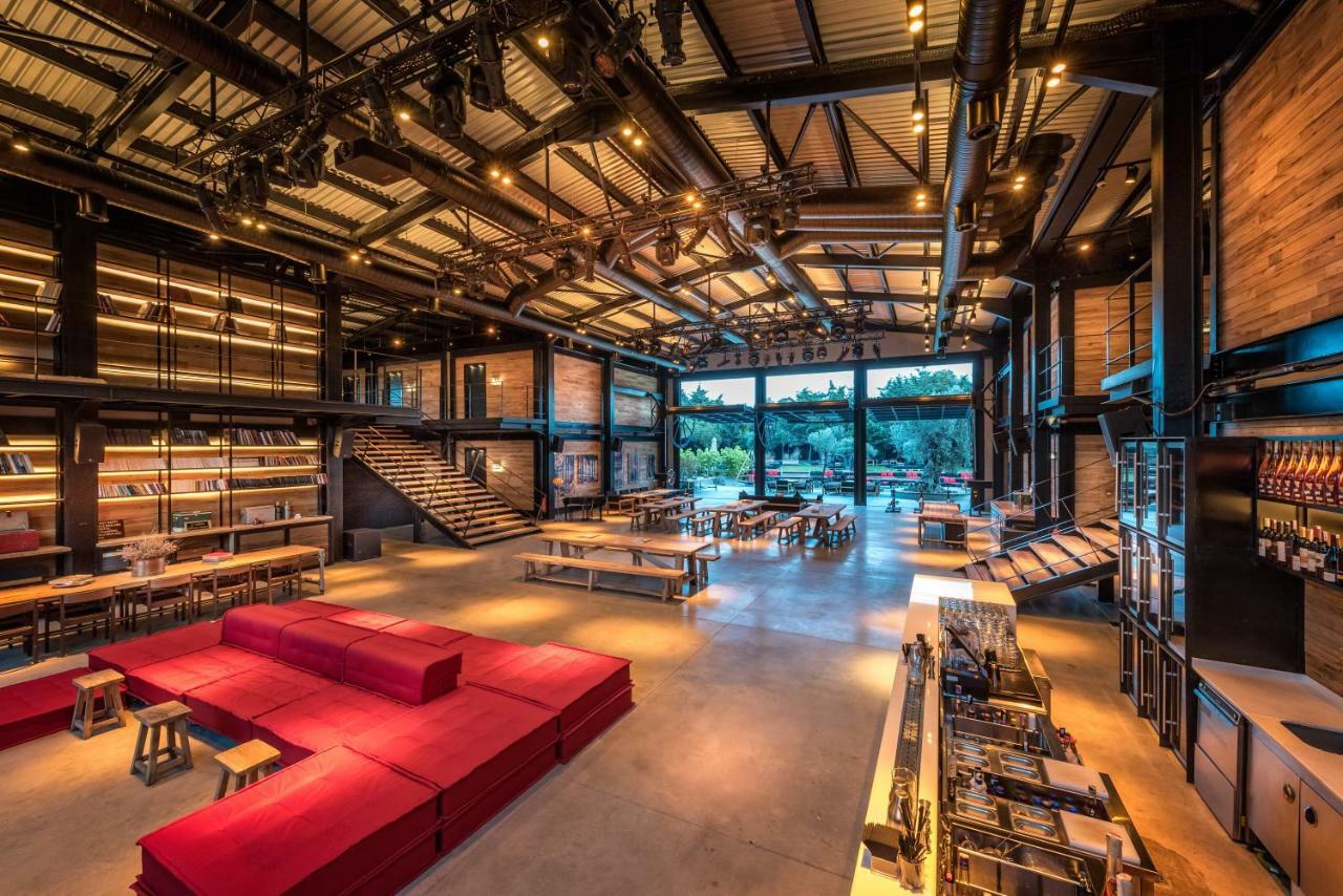 אלאקאטי Warehouse By The Stay (Adults Only) מראה חיצוני תמונה